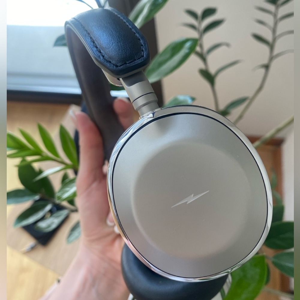Shinola Canfield Headphones